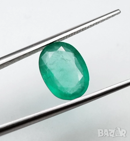 Колумбийски изумруд с красив зелен цвят 1.46кт.! Сертифициран! Нов!, снимка 9 - Други - 52150743