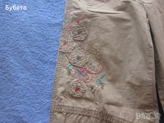 Панталонче с апликации M and S, снимка 3 - Детски панталони и дънки - 35975287