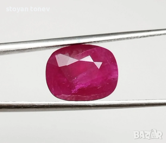 Рядък Ненагряван Африкански Рубин 3.49кт с Vivid пурпурно-Червен Огън! Сертифициран! Нов!, снимка 5 - Други - 53652220