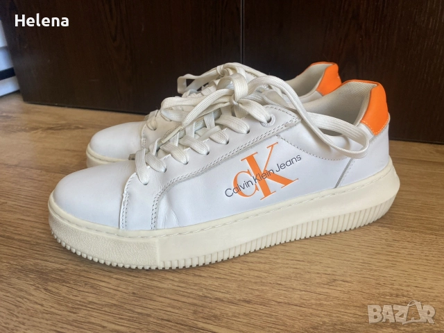 Дамски кожени маратонки сникърси Calvin Klein Jeans (Оригинал) размер 37,5-38, снимка 3 - Маратонки - 56114872