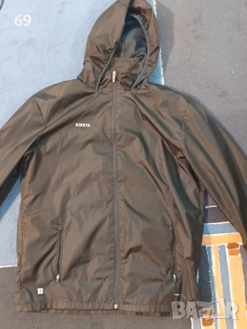 Мъжко яке и Мъжка ветровка и двете за 25лв