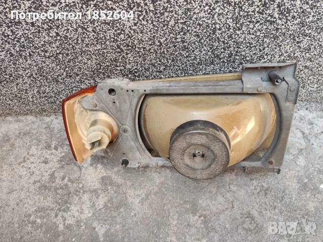 Ляв фар с мигач Ауди 80 1985г. BOSCH, снимка 11 - Части - 37299612