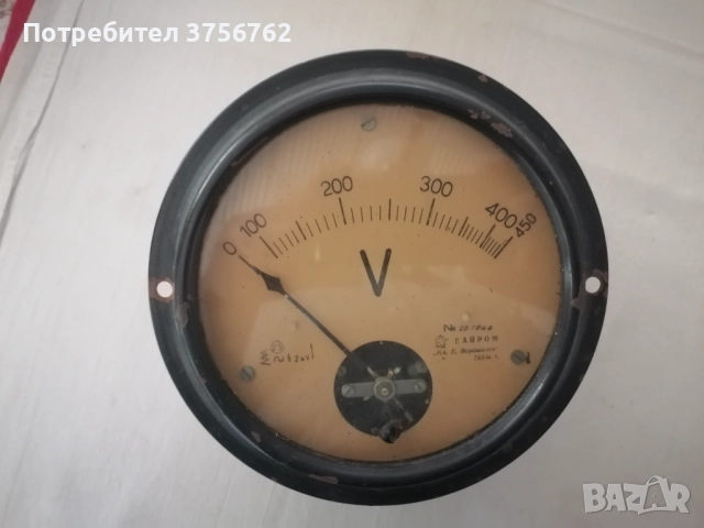 Продавам измервателен уред волтмер от 1954 година, снимка 3 - Друга електроника - 51909753