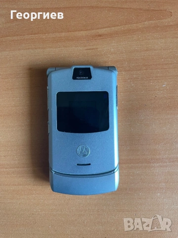 Motorola V3, снимка 7 - Motorola - 53847867