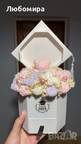 Букети за абитуриенти , снимка 6 - Изкуствени цветя - 53873162