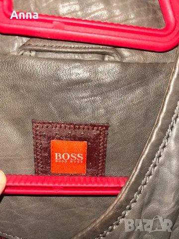 Кафяво кожено яке Hugo Boss, снимка 2 - Якета - 50115930