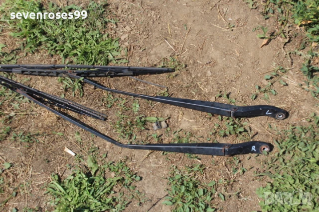 Рамо предни чистачки ляво дясно Мазда 3 2008 2.3i 158hp Mazda 3 седан комплект