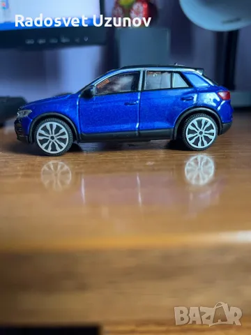Метална количка Vw T-roc, снимка 2 - Коли, камиони, мотори, писти - 50110359