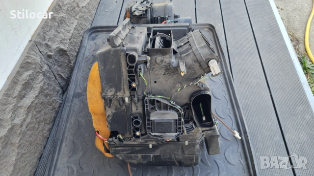 Кутия отопление климатик-парно  VW ,Skoda,Audi BERH VAG, снимка 4 - Части - 53824228