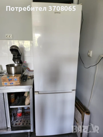 Хладилник с фризер