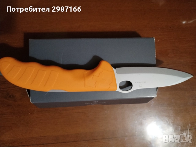 Victorinox Hunter Pro, снимка 4 - Ножове - 52335674
