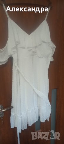 Бяла рокля XL, снимка 1 - Рокли - 40633747