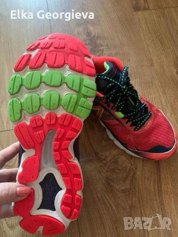 Оригинални маратонки Neu Balance, снимка 3 - Маратонки - 51703759