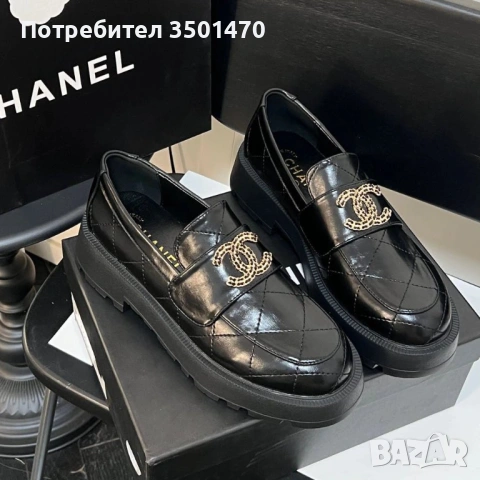 Дамски обувки на CHANEL
