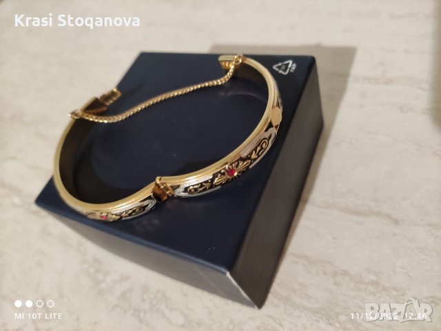 Дамска Гривна в Златист Цвят с Дизайн , снимка 12 - Гривни - 38976194