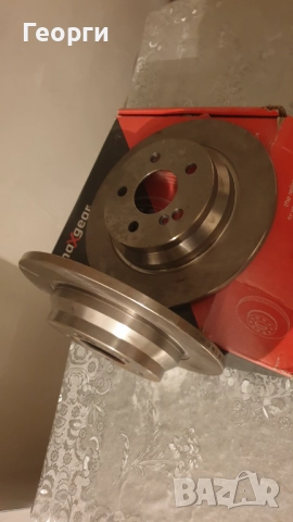 Задни дискове мерцедес 300мм, снимка 2 - Части - 52909589
