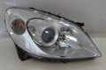 Десен фар Mercedes B-Class W245 facelift (2008-2011г.) 1698207861 / A 169 820 78 61, снимка 1