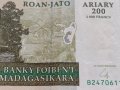 ЕКЗОТИЧНА БАНКНОТА 200 ARIARY 2004г. MADAGASIKARA МНОГО КРАСИВА ЗА КОЛЕКЦИЯ ДЕКОРАЦИЯ 34340, снимка 3