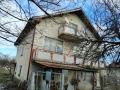 продавам къща в с. Сталийска махала, снимка 2