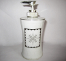 Порцеланов винтидж Диспенсър за течен сапун с флорален мотив и сребърен кант, снимка 1 - Колекции - 36229296