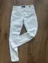 Guess дамски дънки - размер 25, снимка 1
