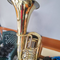 Music Mayer Landau Bb-Tuba 4RV /Germany/ - Брас Б-Туба 4/4 с мек професионален калъф, снимка 2 - Духови инструменти - 44840842