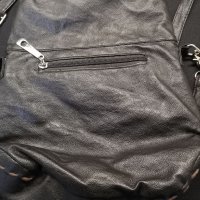 Дамска кожена чанта, снимка 2 - Чанти - 40879819