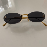 Слънчеви очила по модел на Fendi, снимка 2 - Слънчеви и диоптрични очила - 44824100