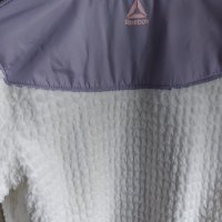 Поларен суитчър  на Reebok  за момиче, снимка 2 - Детски пуловери и жилетки - 40754231