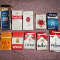 кутии от цигари, снимка 1 - Антикварни и старинни предмети - 41633347