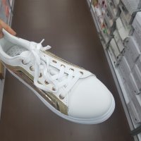 Обувки, снимка 4 - Дамски ежедневни обувки - 42206445