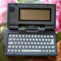 Atari portfolio ретро компютър , снимка 3 - Антикварни и старинни предмети - 44698596