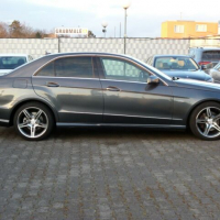 Mercedes-Benz E 200 CDI , снимка 5 - Автомобили и джипове - 36148613