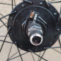 Продавам колела внос от Германия капла с динамо главина CTY TRK SHIMANO NEXUS 28 цола,, снимка 5 - Части за велосипеди - 39999783