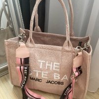 MARC JACOBS чанта, снимка 1 - Чанти - 40314528