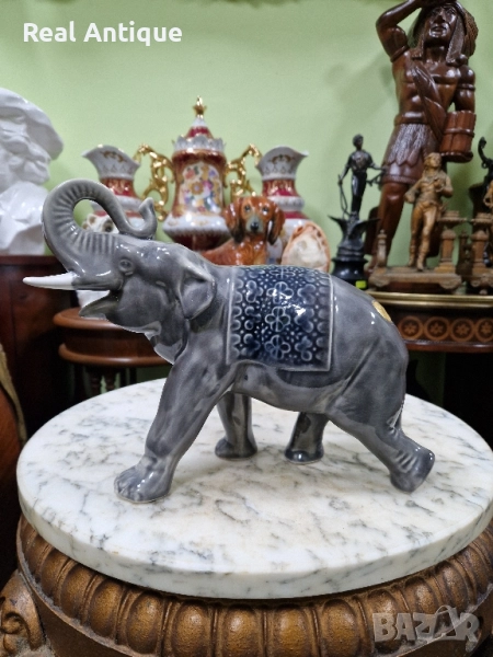 Прекрасна голяма порцеланова фигура статуетка , снимка 1