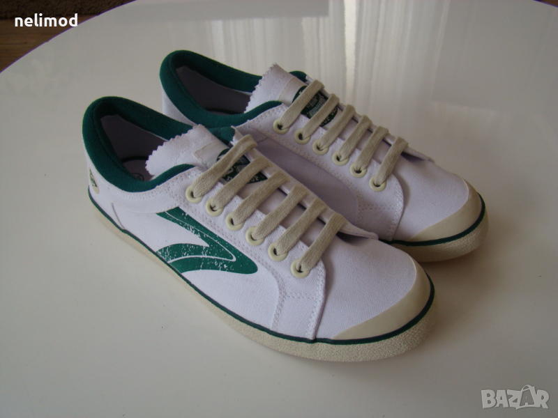 DUNLOP оригинал size UK 8  42 номер 100 % Разпродажба     намалени на   35.00лвsize UK 9  43 номер, снимка 1