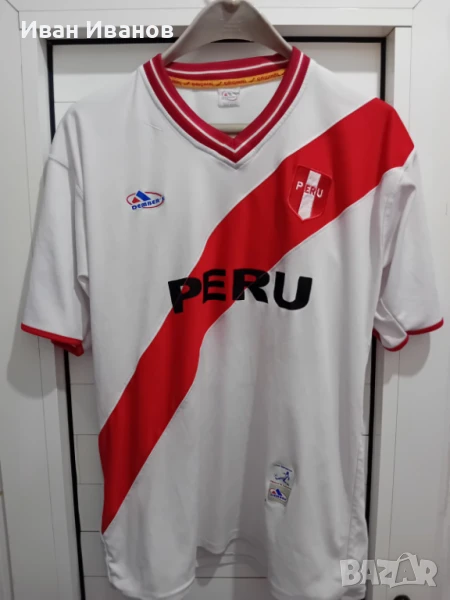 Оригинална ретро фланелка на Перу, снимка 1