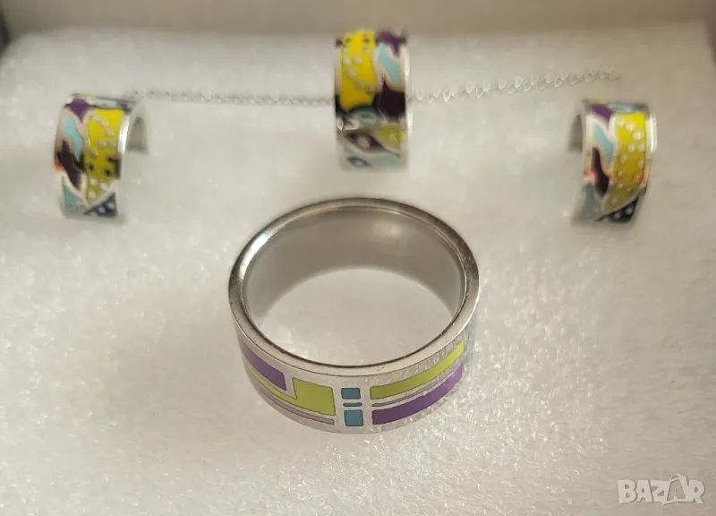 Комплект колие, обеци и пръстен, снимка 1
