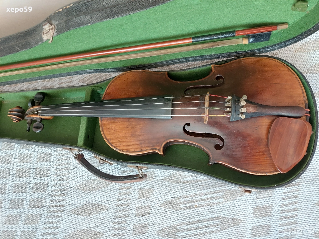 Стара немска цигулка, 1843 година, 1 000 €, снимка 1