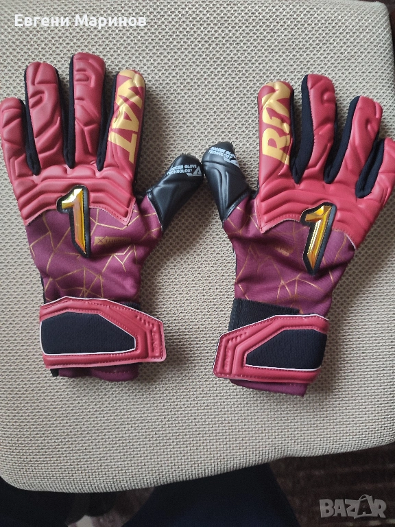 Детски вратарски ръкавици RINAT – размер 6, 35 EUR, снимка 1