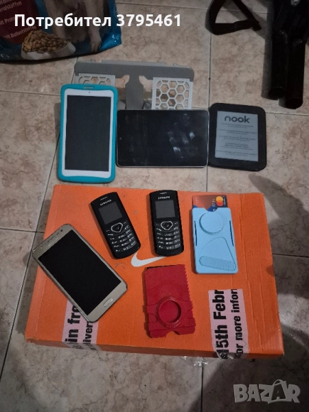 Самсунг телефони и таблет и алкател плюс още, снимка 1
