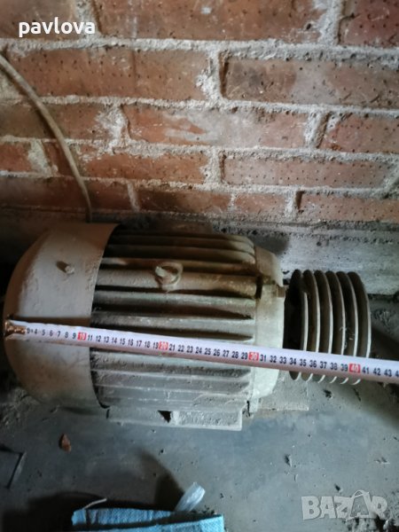 Мотор електрически ТРИФАЗЕН КW 7-  3000 оборота, снимка 1