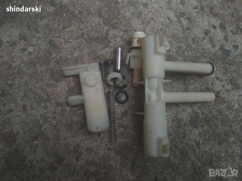 Части за дозаторна помпа, снимка 1