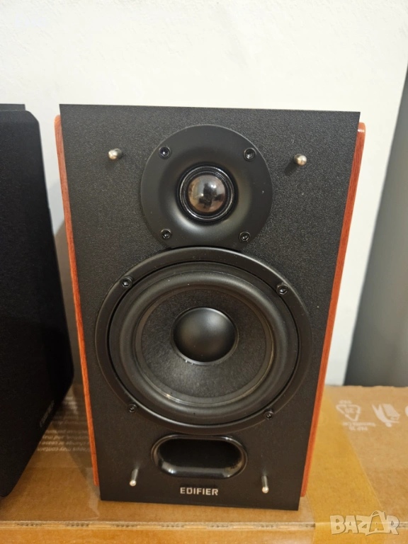 Като Нови Edifier P17, снимка 1