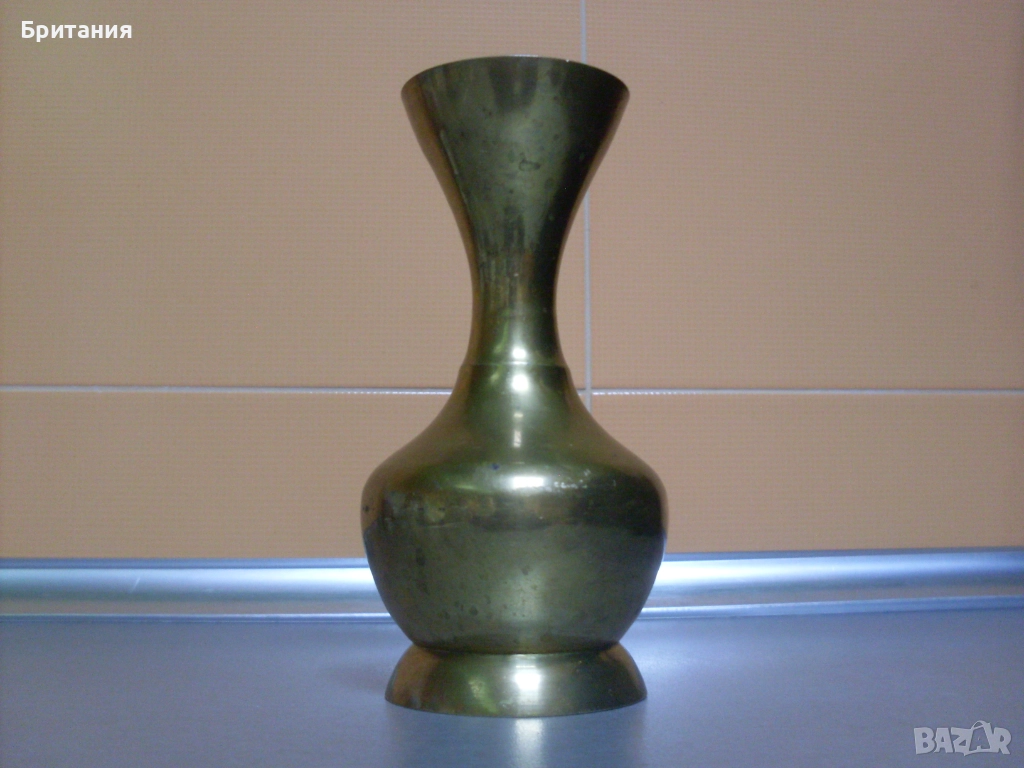 Бронзов съд- ваза., снимка 1