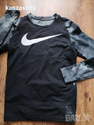 Nike Hyperwarm - страхотна юношеска блуза 158-170см., снимка 4 - Детски Блузи и туники - 52840438