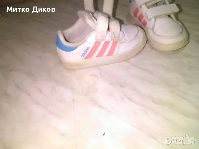 Детски маратонки Adidas №24 номер за момиче като нови с лепки, снимка 7 - Детски маратонки - 48513425