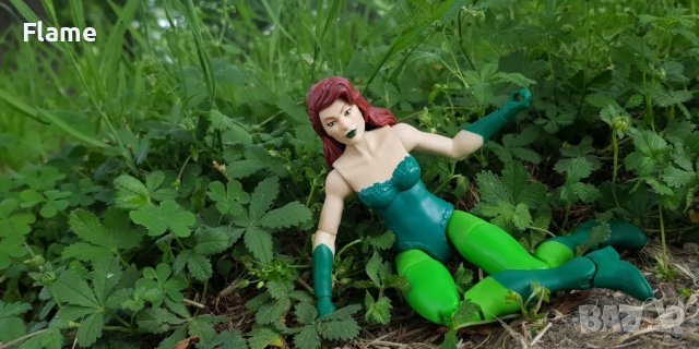 Отровната Айви Poison Ivy Batman Батман екшън фигура маттел mattel mcfarlane 