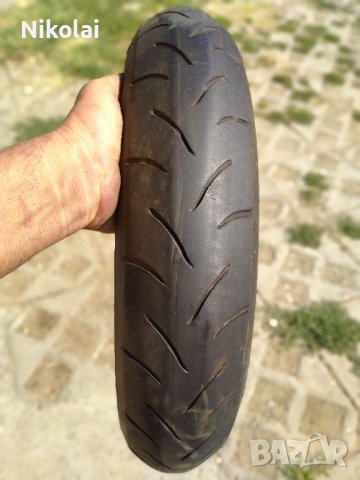 гума за мотор 120/70R17 Bridgestone, снимка 1